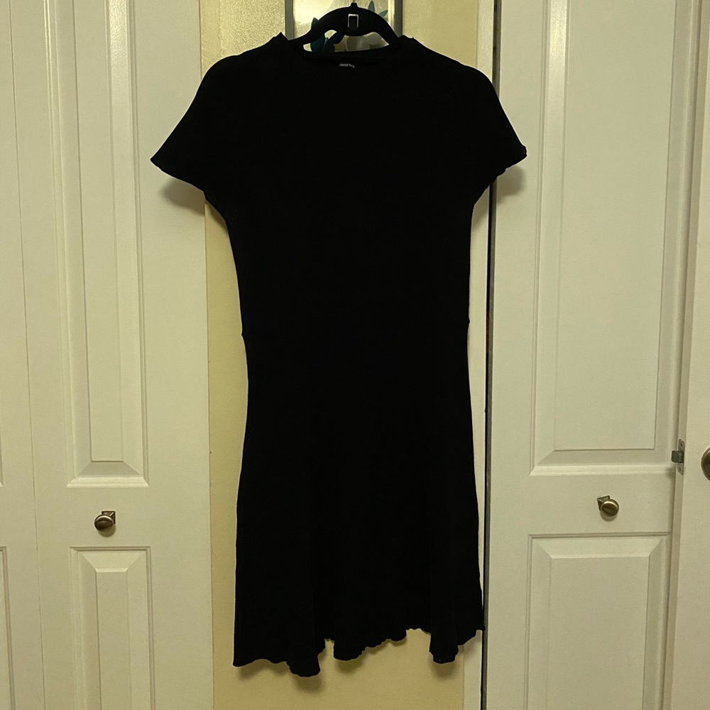 Super simple black dress
